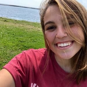 Meet your Posher, Elena